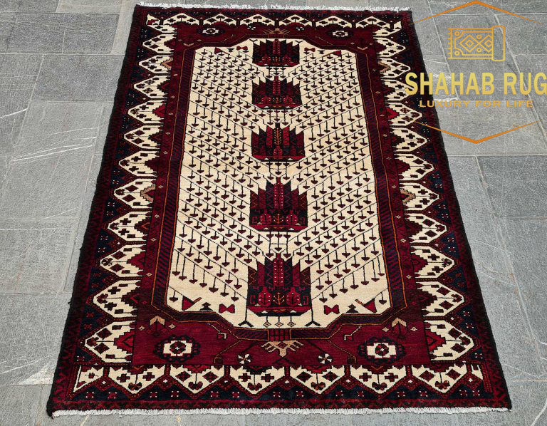 Saveh rug